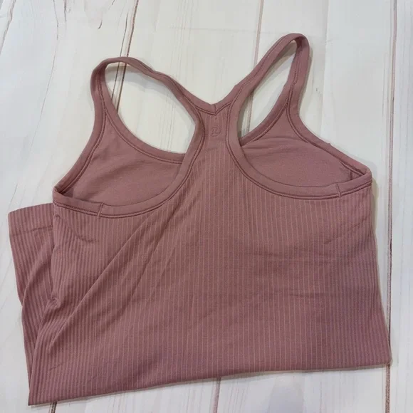 Lululemon Ribbed Tank - Picture 1 of 4